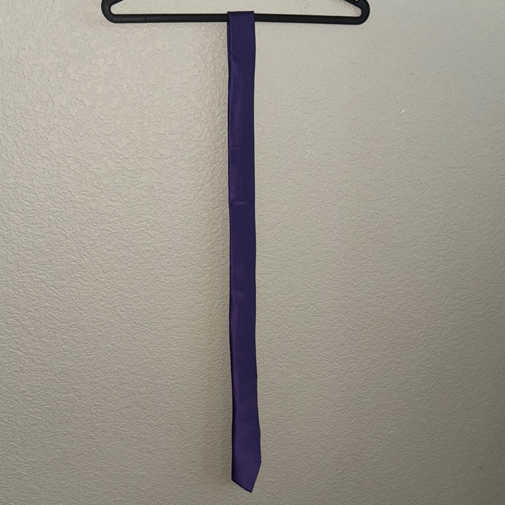 Elegant Purple Necktie